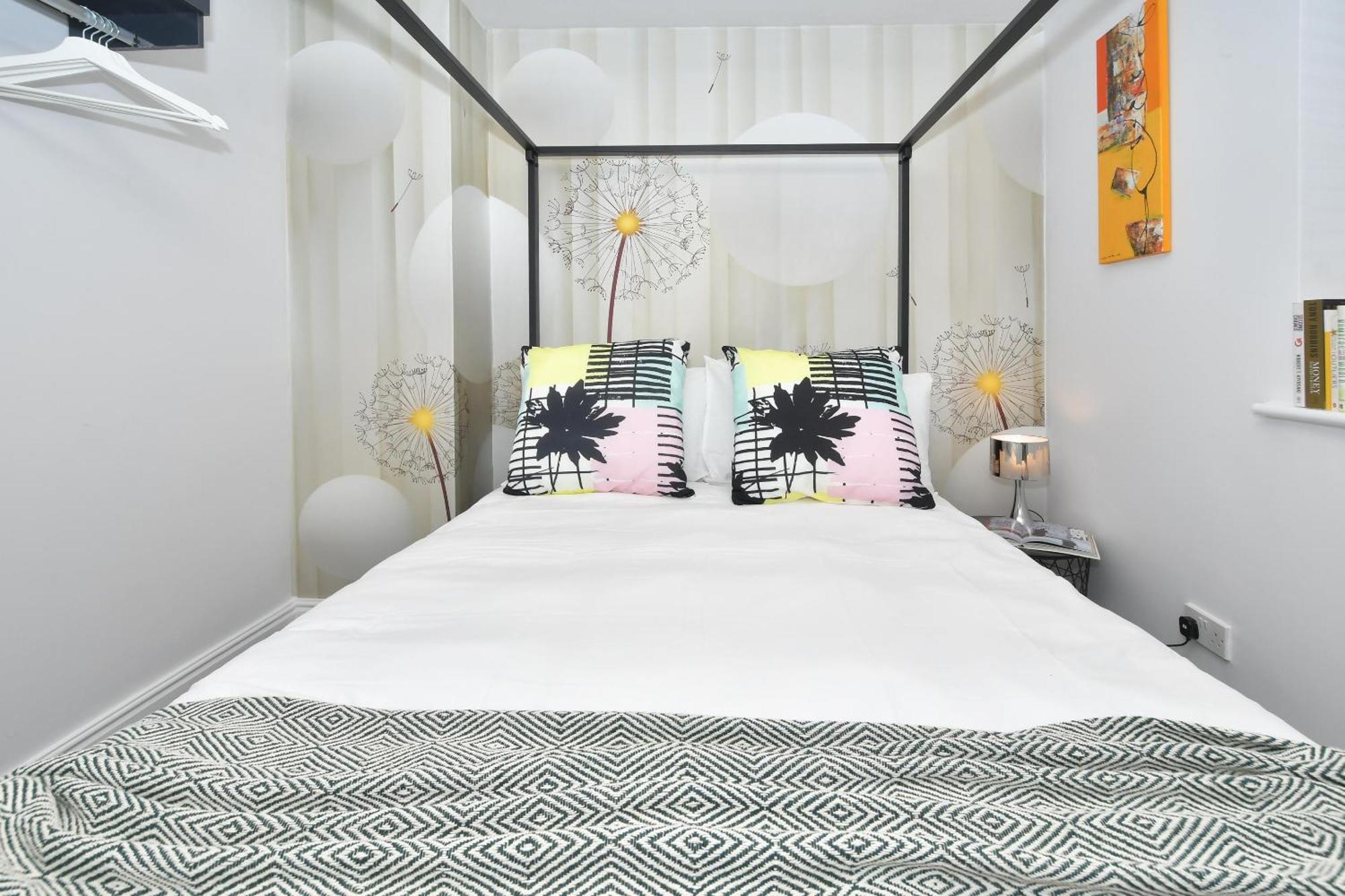 Townhouse @ Aboyne Close Μπέρμιγχαμ Εξωτερικό φωτογραφία